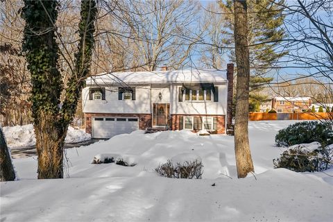 49 Orchard Avenue Johnston RI 02919
