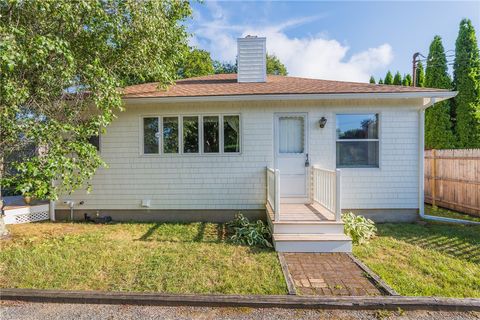 137 Kingstown Road A Narragansett RI 02882