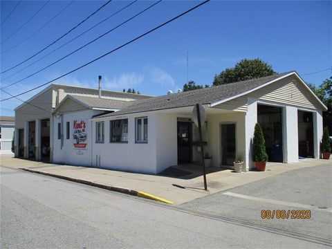 27 Halsey Street Newport RI 02840