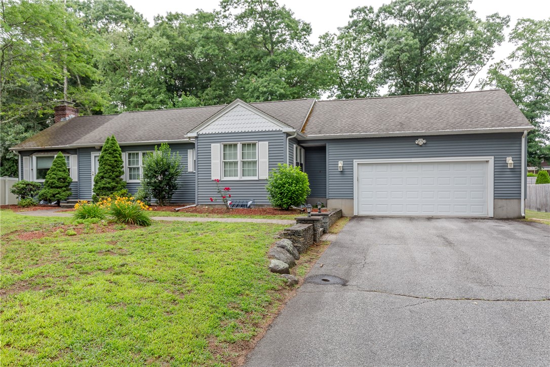 11 Maplecrest Drive