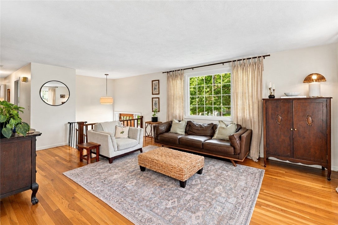 32 San Miguel Drive
