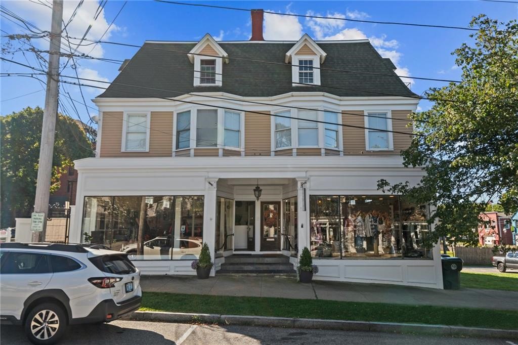 18 State Street 3E