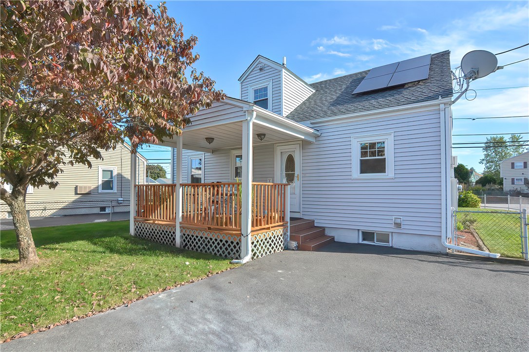 822 Cottage Street