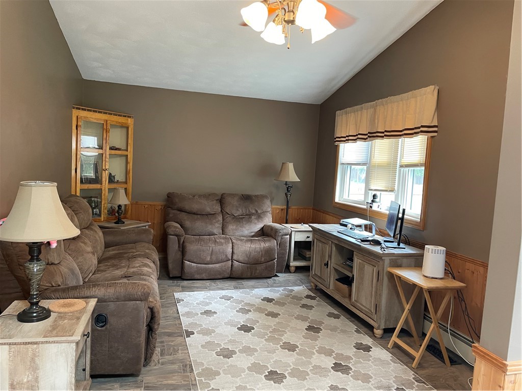 2 Timberwolf Drive