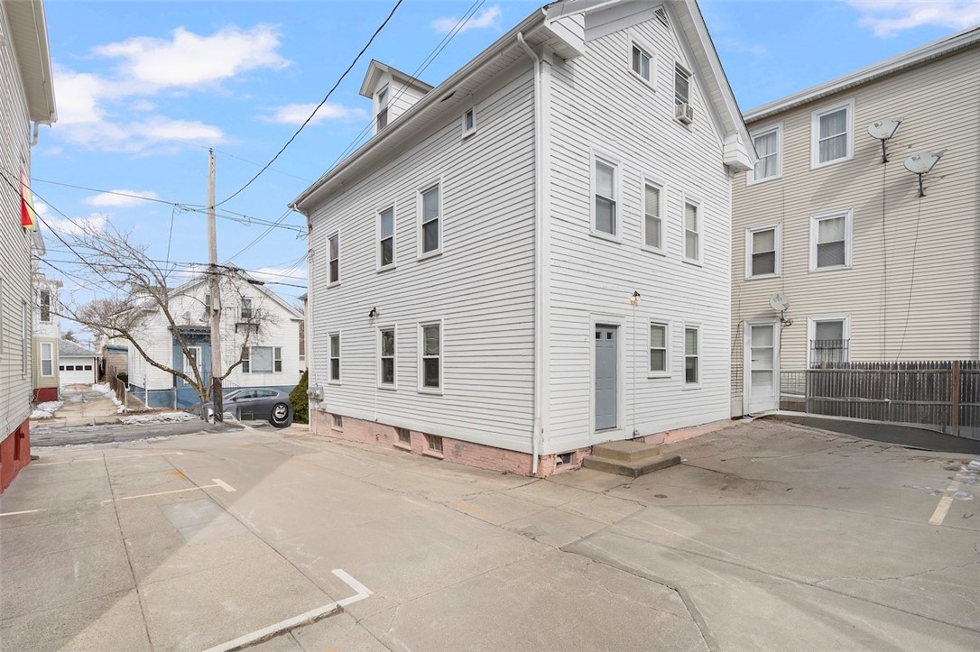 98 102 Penn Street