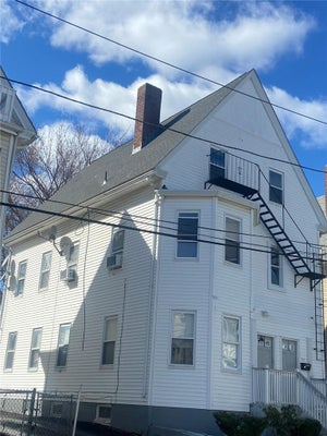20 VIOLET ST, PROVIDENCE, RI 02908 - Image e9e866382d73f64dc12d78fe4fcbaffb/3446010226