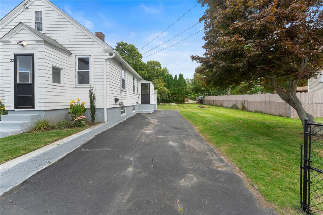 22 Goulart Avenue