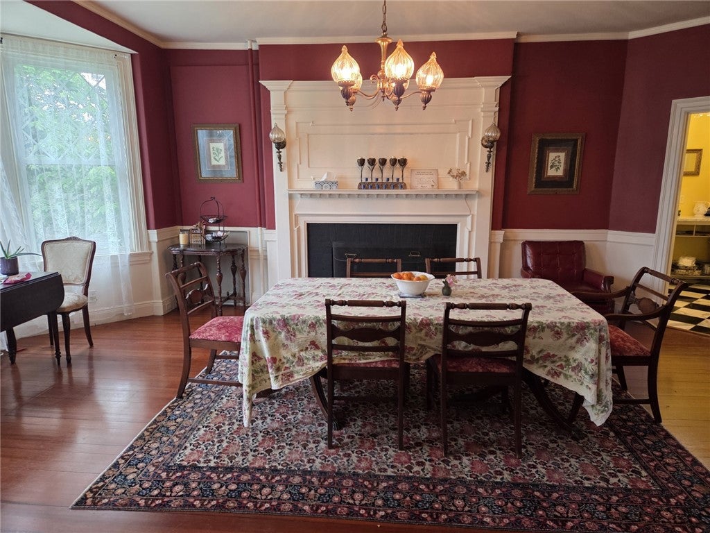 45 Woodlawn Avenue 1
