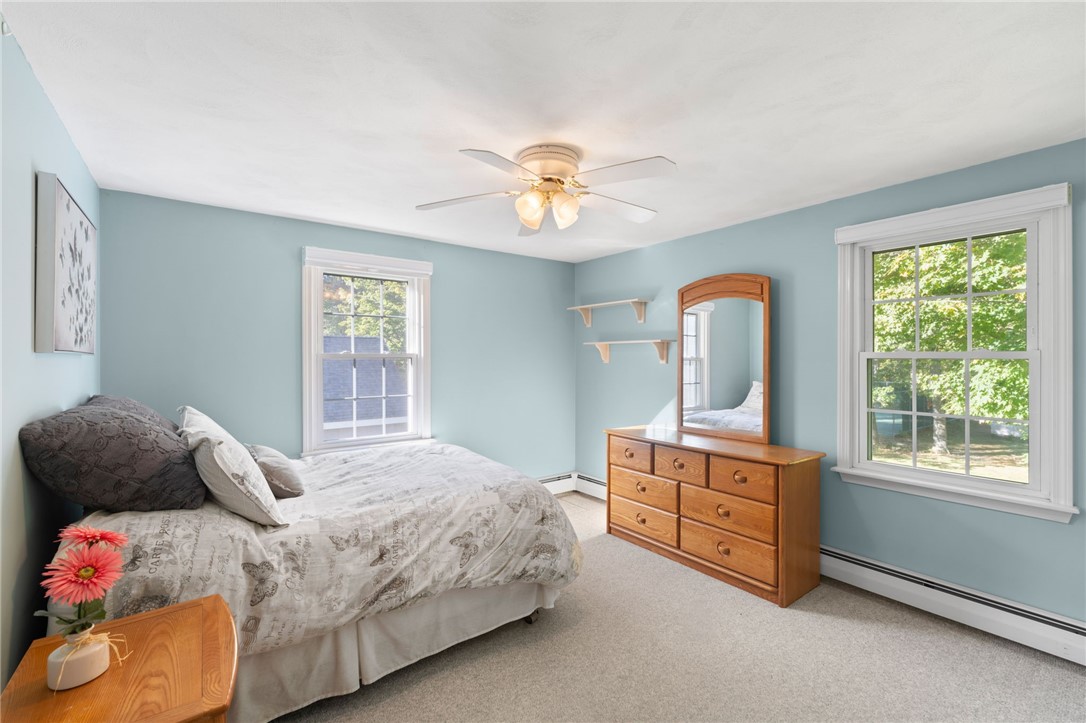 Cumberland, Rhode Island 02864, United States, 4 Bedrooms Bedrooms, ,3 BathroomsBathrooms,Residential,Active,222302