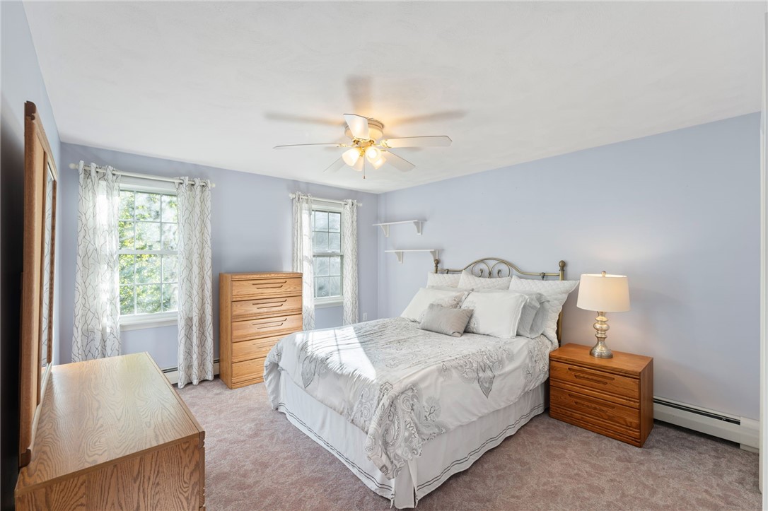 Cumberland, Rhode Island 02864, United States, 4 Bedrooms Bedrooms, ,3 BathroomsBathrooms,Residential,Active,222302