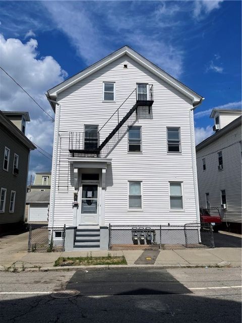 Multi Family in Providence RI 56 Vinton Street.jpg