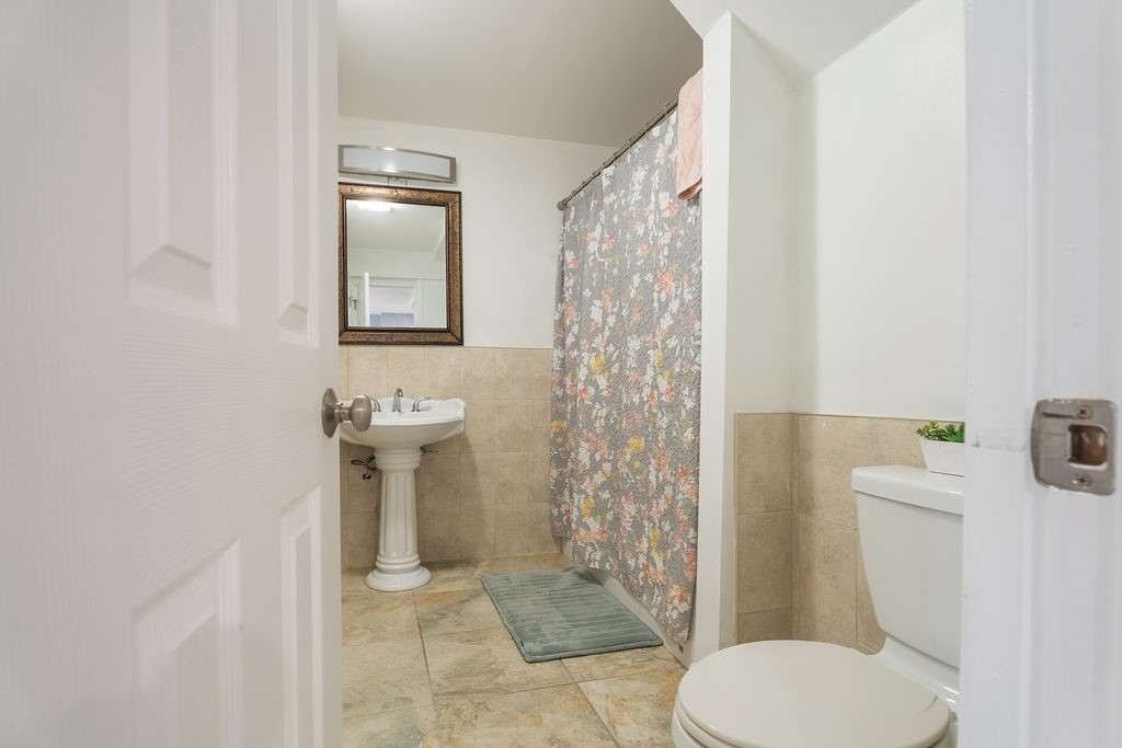 Cumberland, Rhode Island, 02864, United States, 4 Bedrooms Bedrooms, ,4 BathroomsBathrooms,Residential,Active,2032452