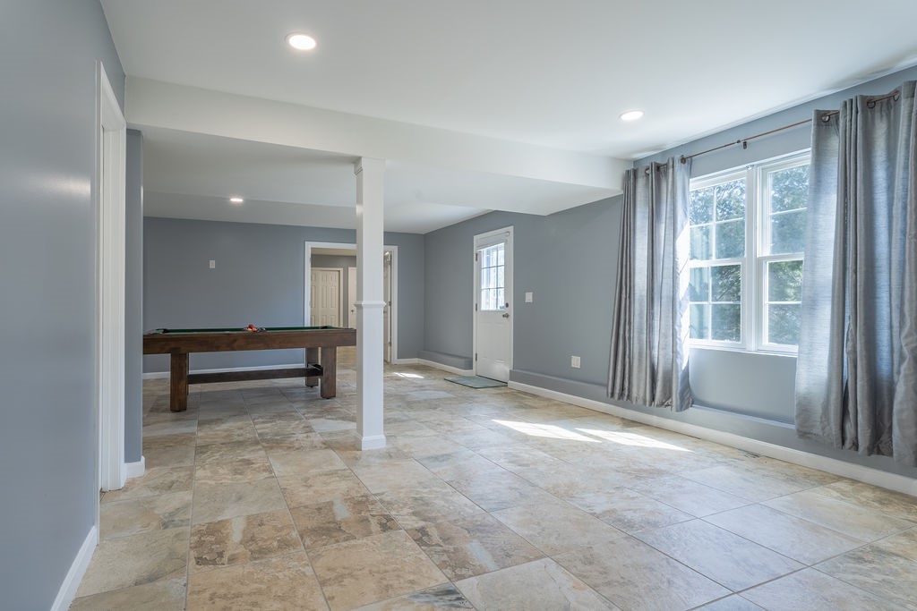 Cumberland, Rhode Island, 02864, United States, 4 Bedrooms Bedrooms, ,4 BathroomsBathrooms,Residential,Active,2032452
