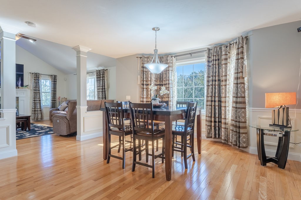 Cumberland, Rhode Island, 02864, United States, 4 Bedrooms Bedrooms, ,4 BathroomsBathrooms,Residential,Active,2032452