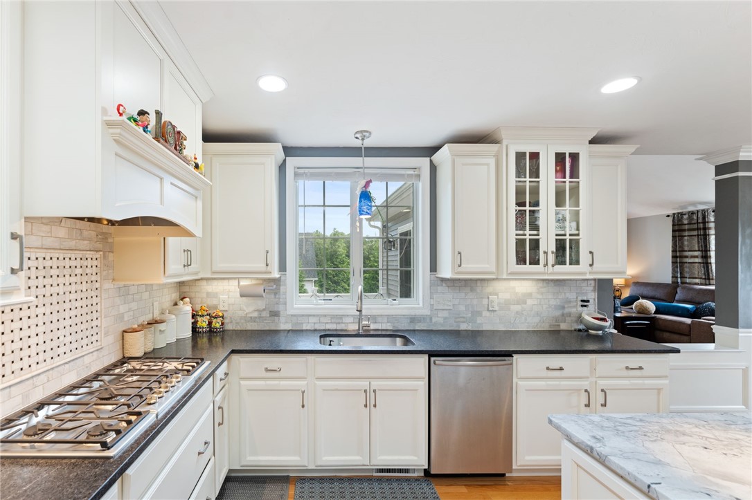 14 Longbrook Drive