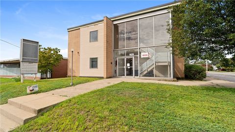 1429 Warwick Avenue Warwick RI 02888