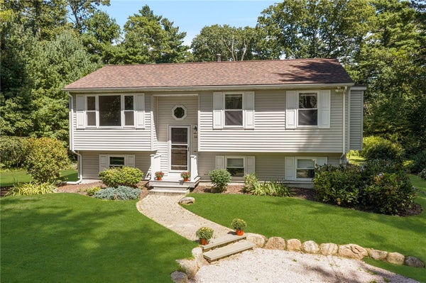 58 BAKER PINE RD, RICHMOND, RI 02898 - Image eaeea85b6350b1cb0fe499b97d97c0f6/2087807521