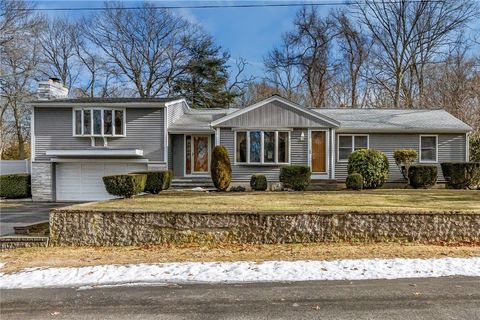 2 Varin Drive Smithfield RI 02917