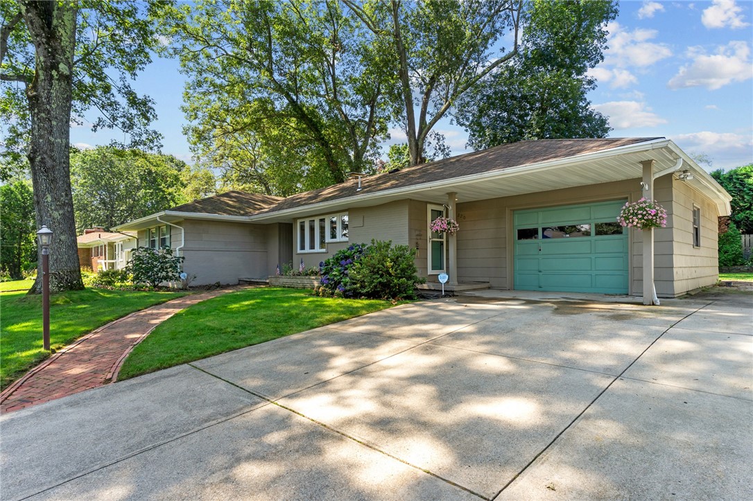 220 Deerfield Road