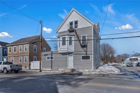 27 Greenville Avenue Johnston RI 02919