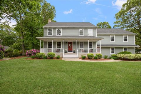 52 S Eagle Nest Drive Lincoln RI 02865