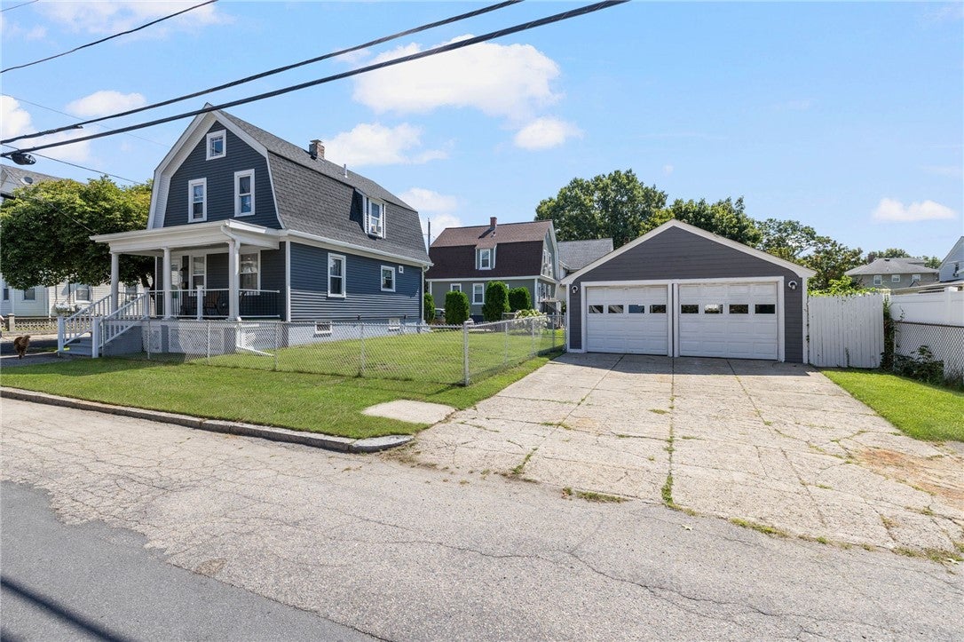 138 Burgess Avenue