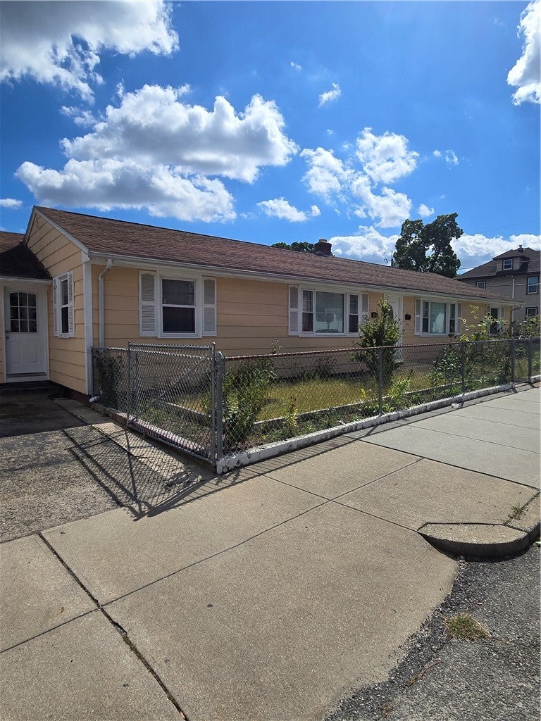 89 Columbia Avenue