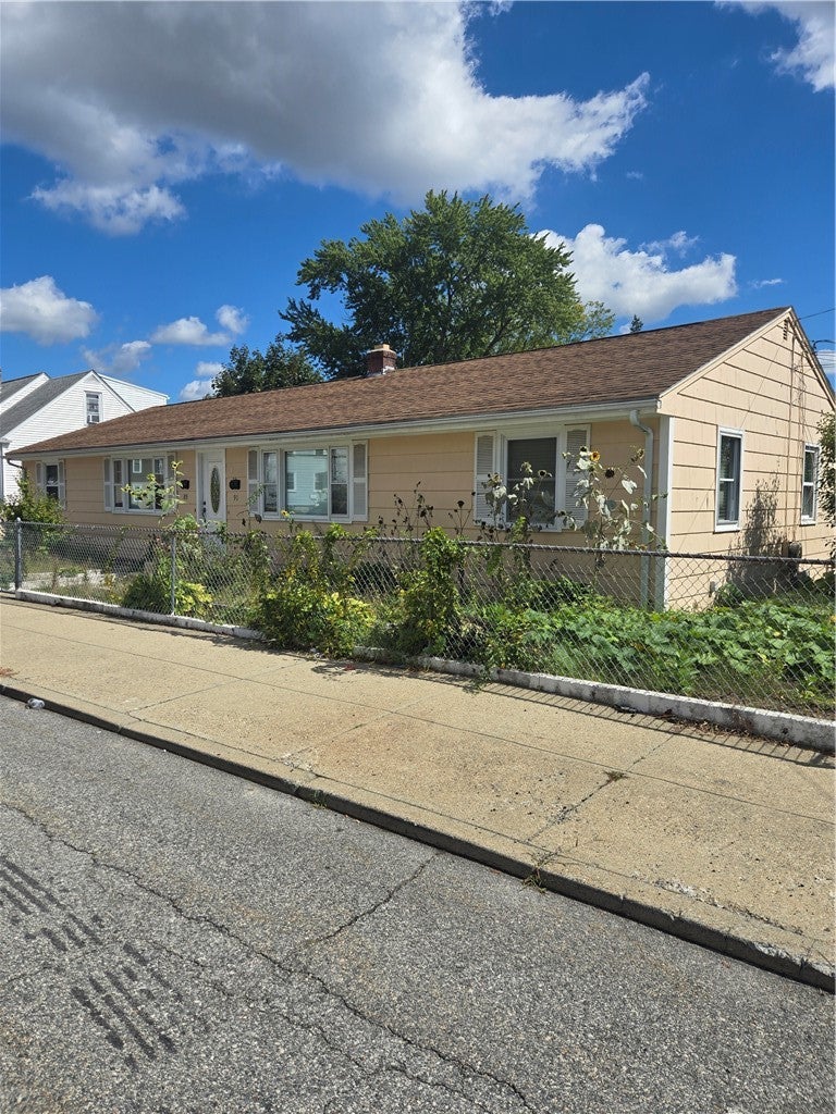 89 Columbia Avenue