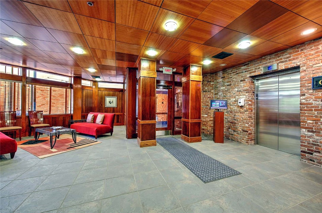 555 South Water Street 235