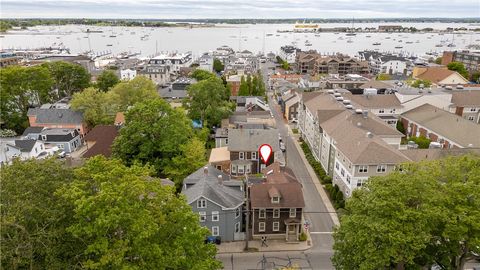 325 Spring Street Newport RI 02840