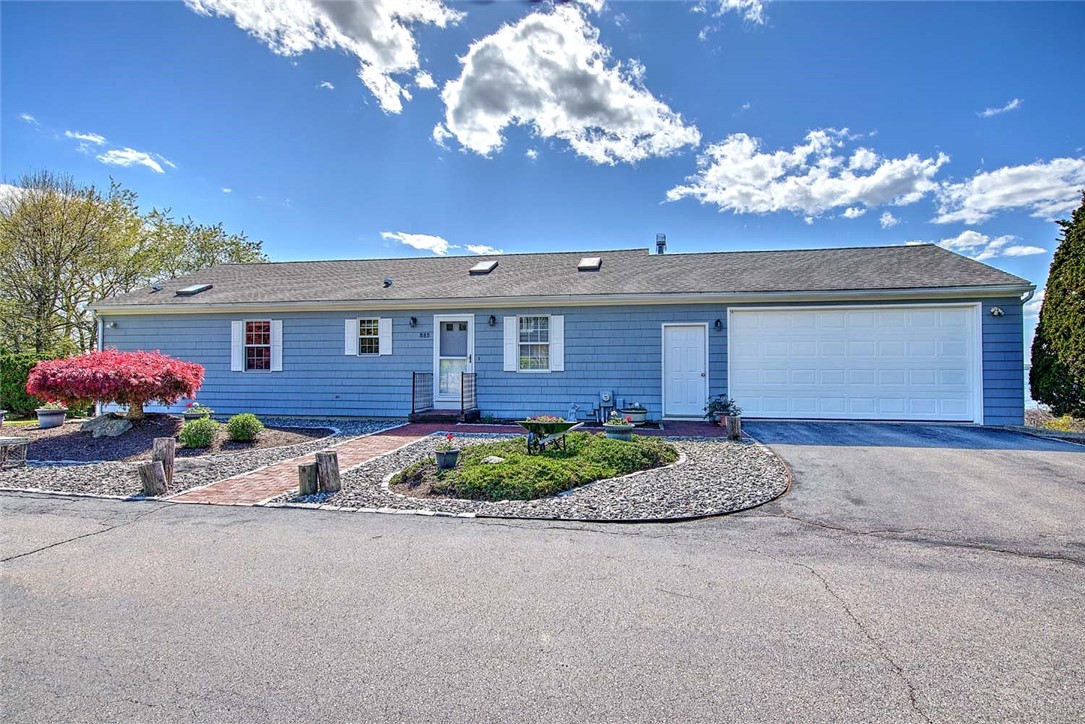 585 Seaside Drive