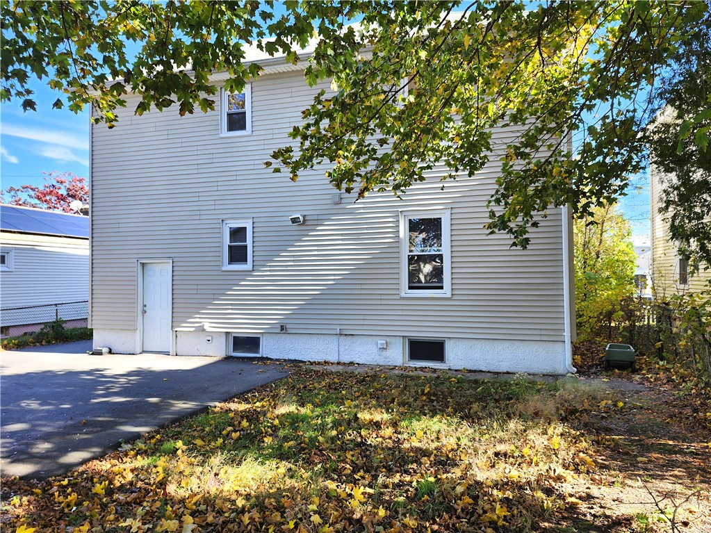 358 Orient Avenue 360