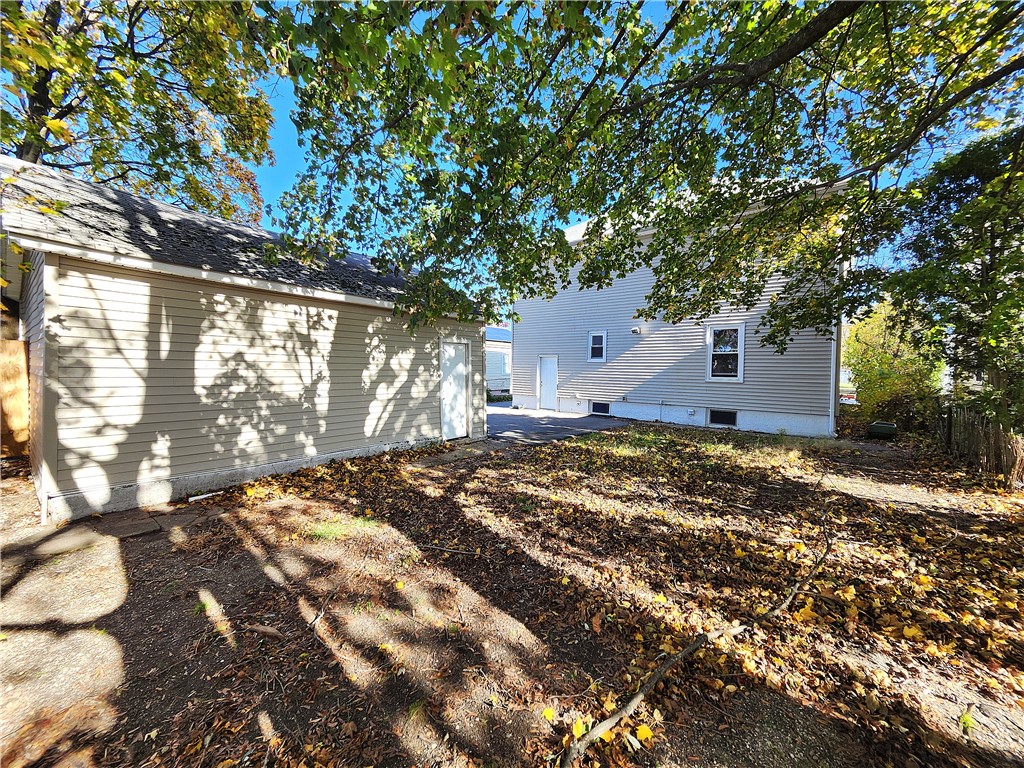 358 Orient Avenue 360