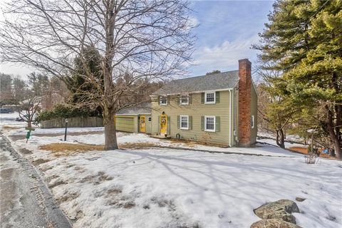 11 Roselawn Avenue North Smithfield RI 02824