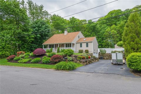 Single Family Residence in Johnston RI 25 Oak Hill Drive.jpg