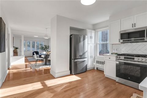 26 Clinton Street 28 Johnston RI 02919