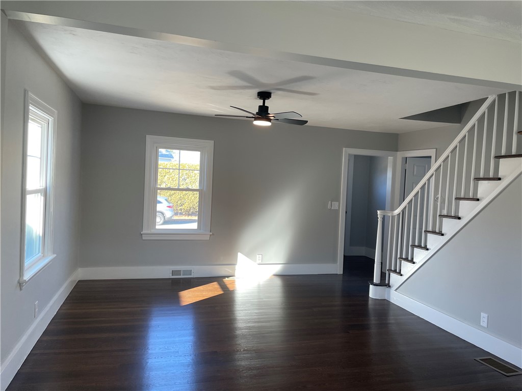 52 Buell Avenue