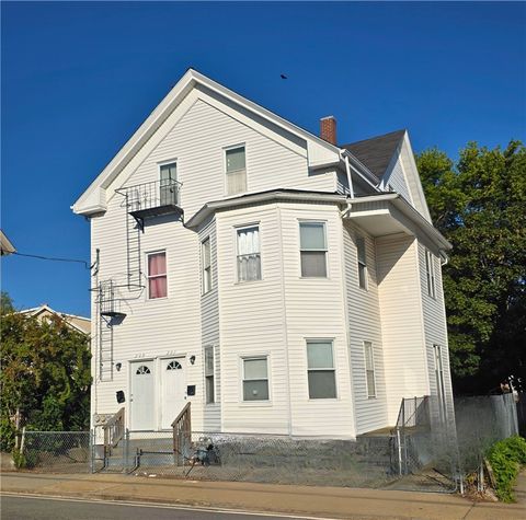 207 Pawtucket Avenue Pawtucket RI 02860
