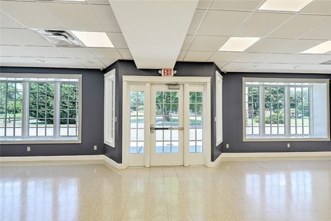 134 136 Maple Avenue Barrington RI 02806