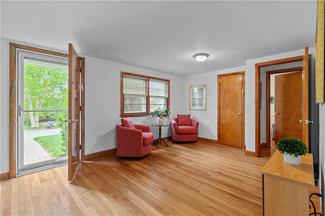 11 Cedar Avenue