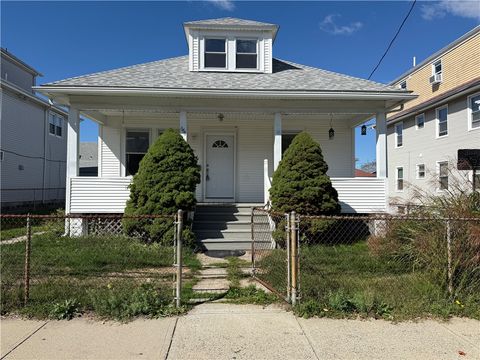 661 N Broadway Way East Providence RI 02914