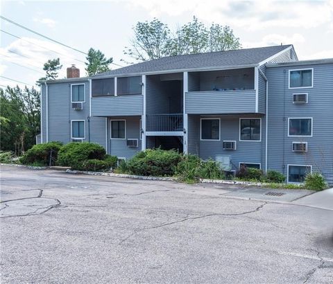 38 Cowesett Avenue Unit 17, West Warwick, RI 02893 - #: 1377132