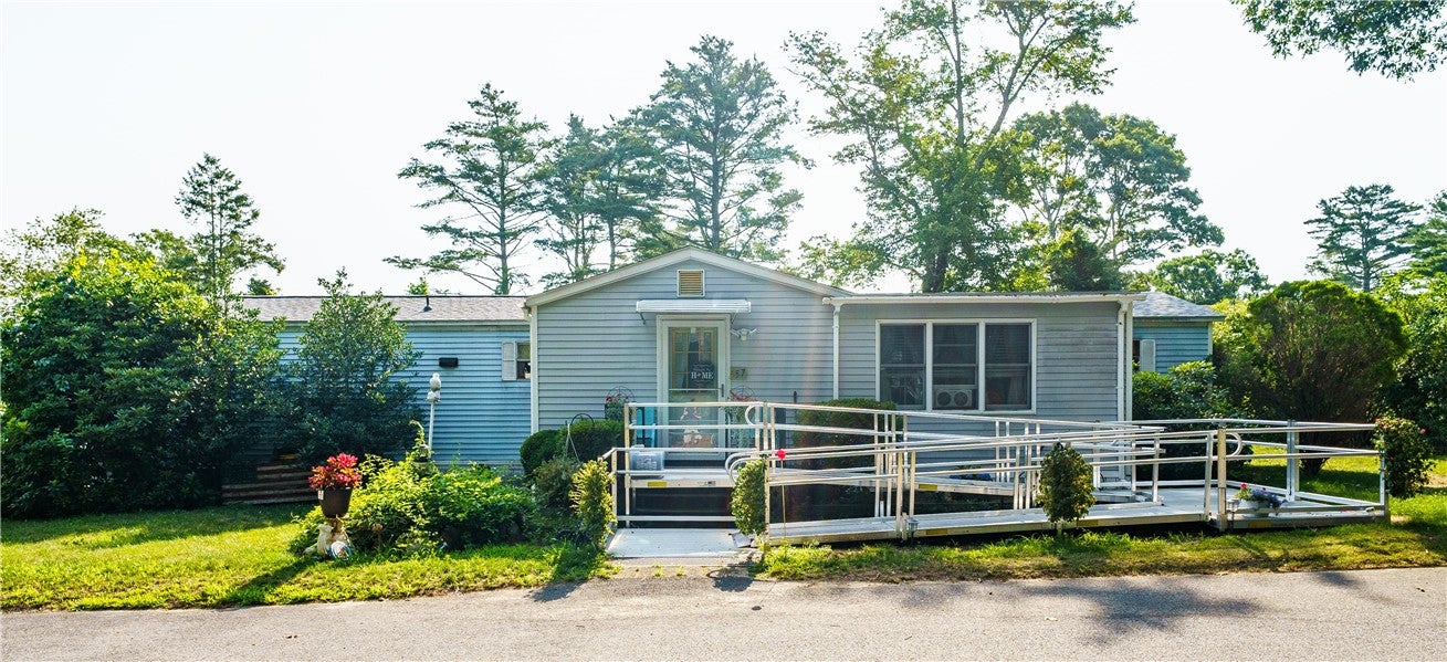 465 Gardiner Road 57