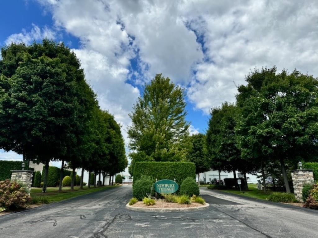 Cranston, Rhode Island 02921, United States, 3 Bedrooms Bedrooms, ,3 BathroomsBathrooms,Residential,Pending,26412