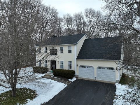 24 Ridge Crest Lane South Kingstown RI 02879
