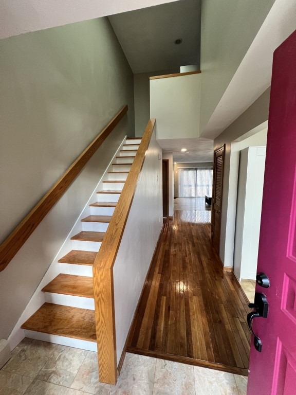 5 Wake Robin Road 2004