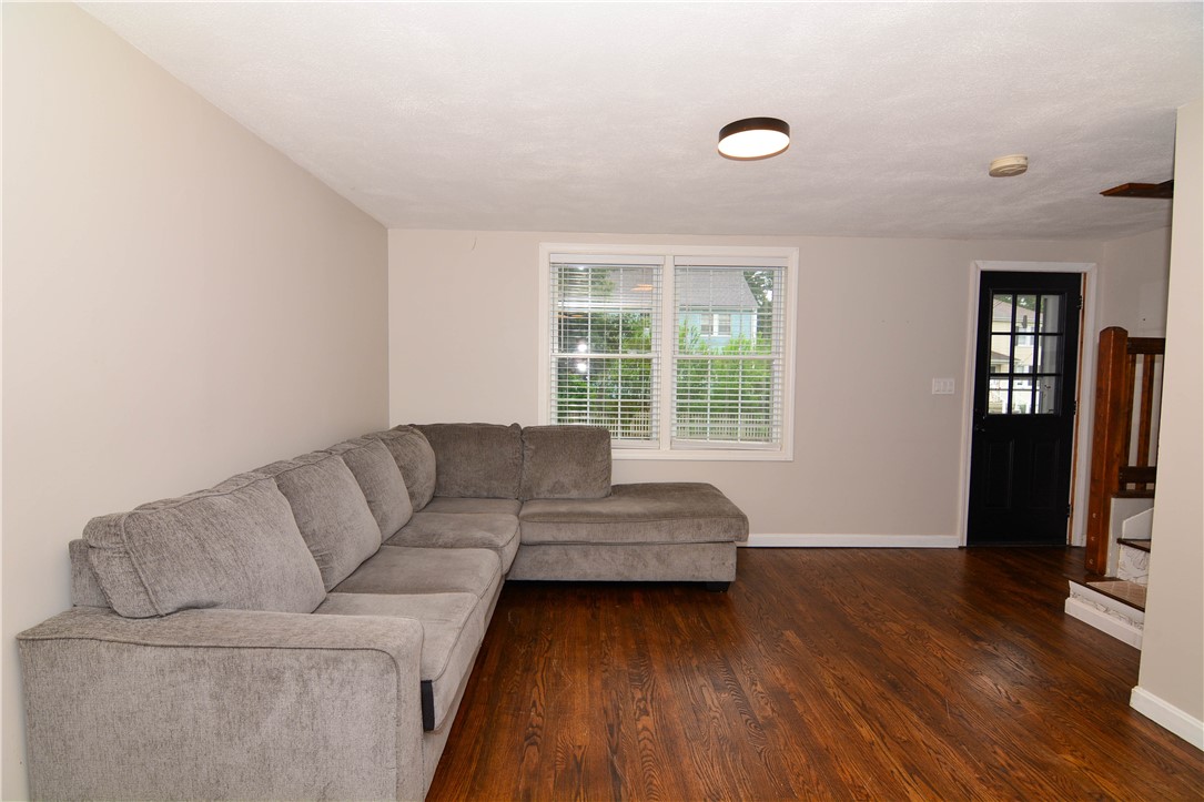 15 Saratoga Road 17