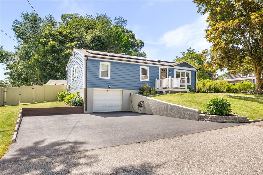 26 Legion Avenue