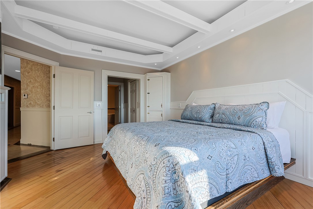 Tiverton, Rhode Island 02878, United States, 1 Bedroom Bedrooms, ,2 BathroomsBathrooms,Residential,Active,12885