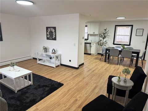 17 Meadow Road Scituate RI 02831